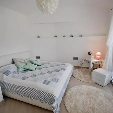 T Holiday home