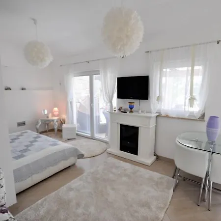 Holiday home T